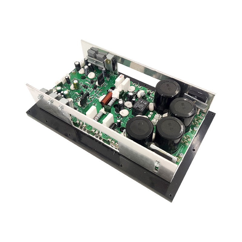 AMP400H + 7294: LP 400W + HP 100W Saída poderosa com radiador de alumínio em forma de U Módulo amplificador de potência classe H