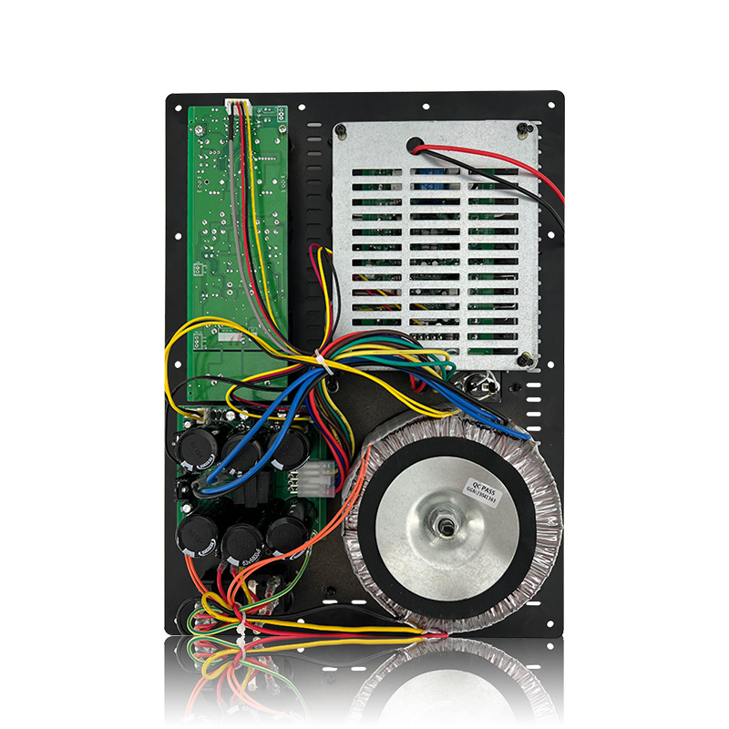 Potente subwoofer de 1.0 canais SUB18-600