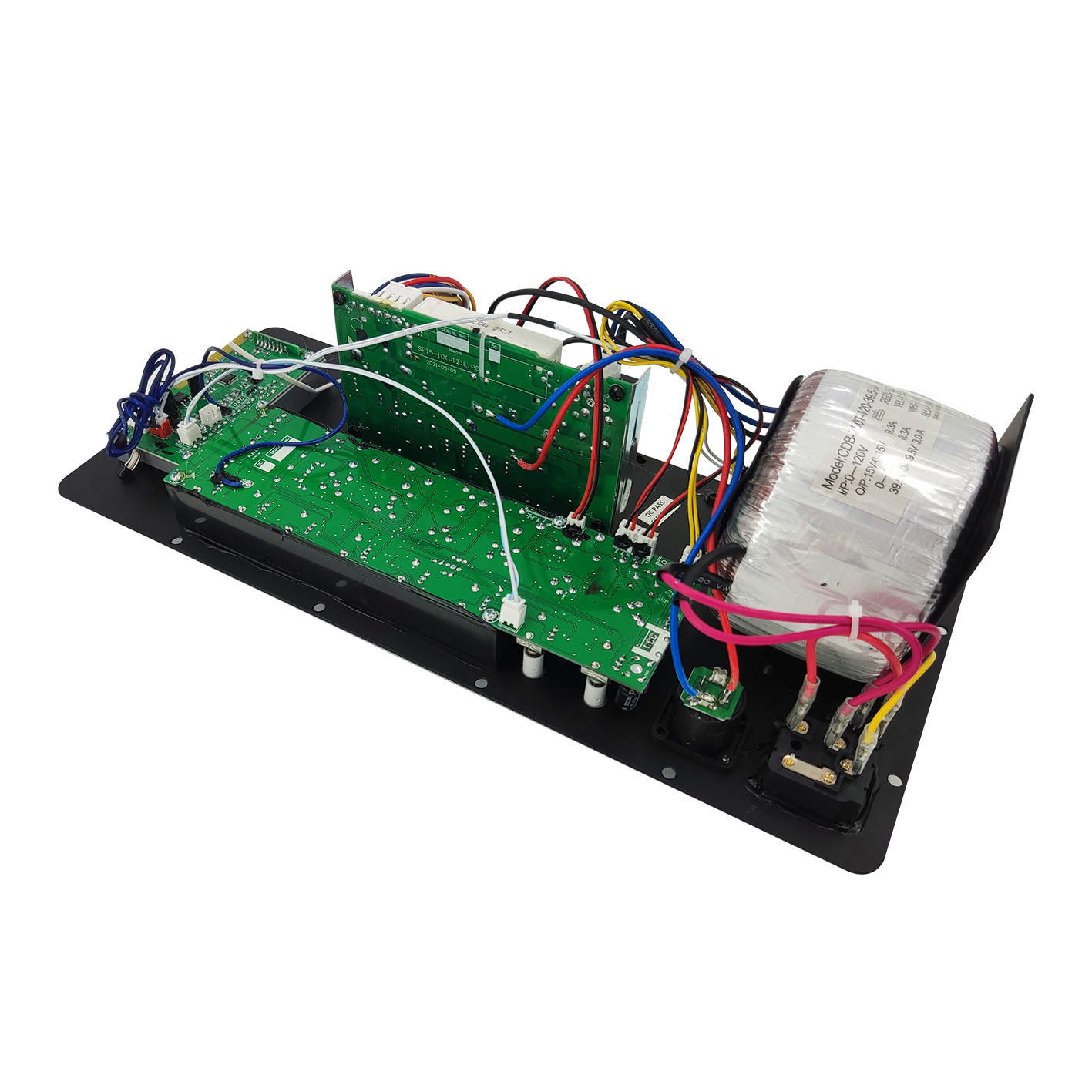 Amplificador de alto-falante multicanal classe AB PL67